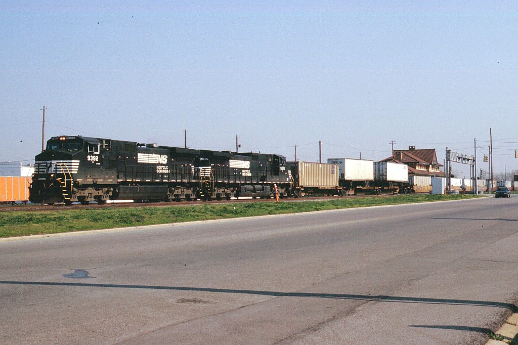 NS SB intermodal